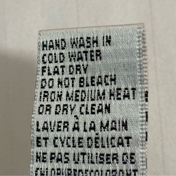 Joseph A. Paris London New York Taupe Top New Without Tags - Picture 7 of 8